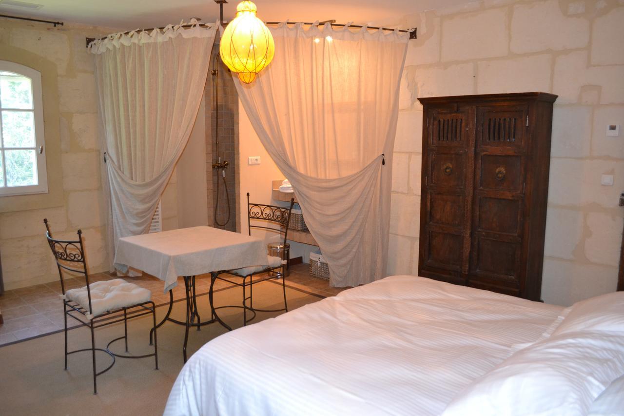 Mas Petit Prince Bed & Breakfast Arles Bagian luar foto